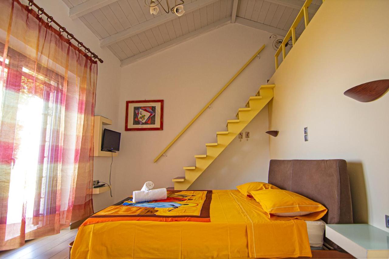 Sto Spiti Bed and Breakfast Pigi  Buitenkant foto