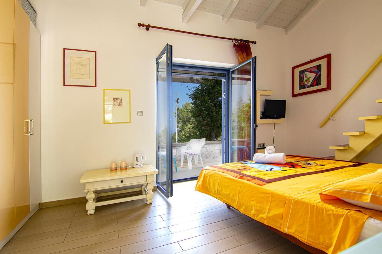Sto Spiti Bed and Breakfast Pigi  Buitenkant foto